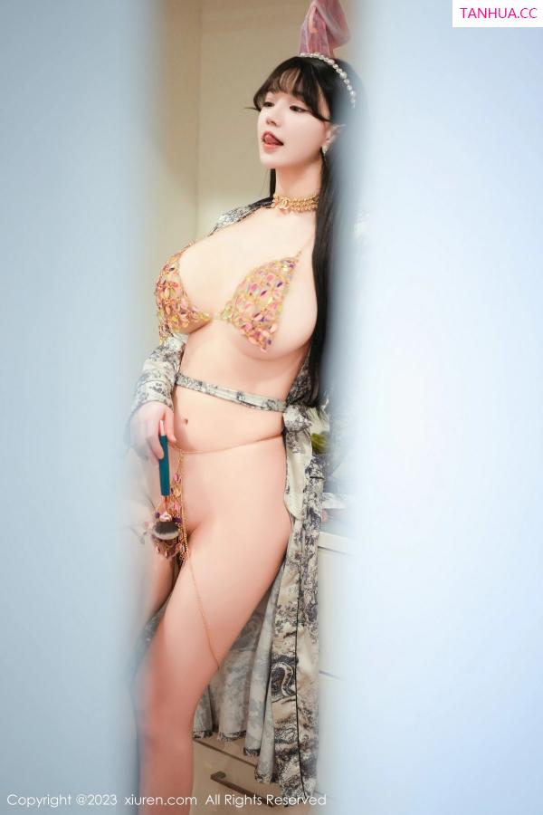 朱可 barbie可儿 [XiuRen]高清写真图 2023.06.16 No.6932 朱可儿Flora 丰腴美臀第17张图片